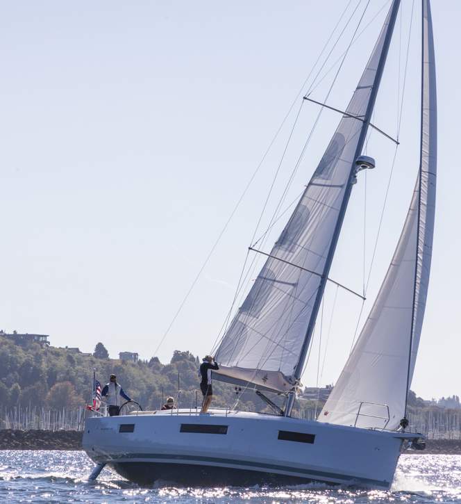 Jeanneau Sun Odyssey 440 Exterior - 56.JPG