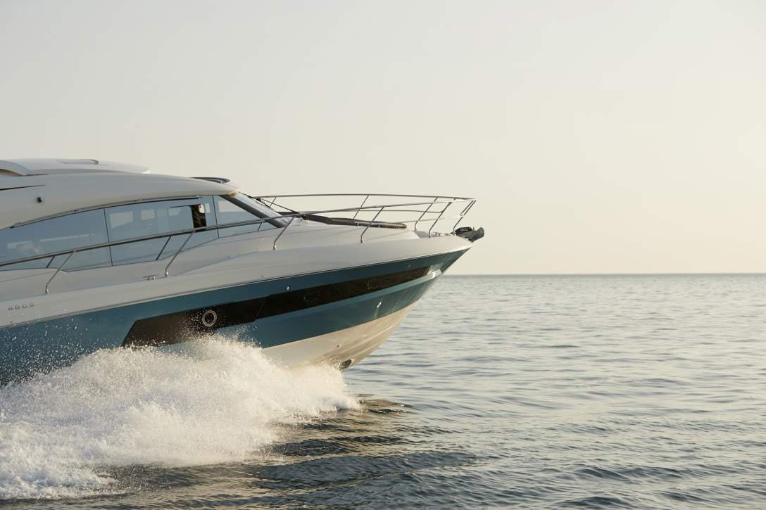 Prestige 460 S Exterior - 20.JPG