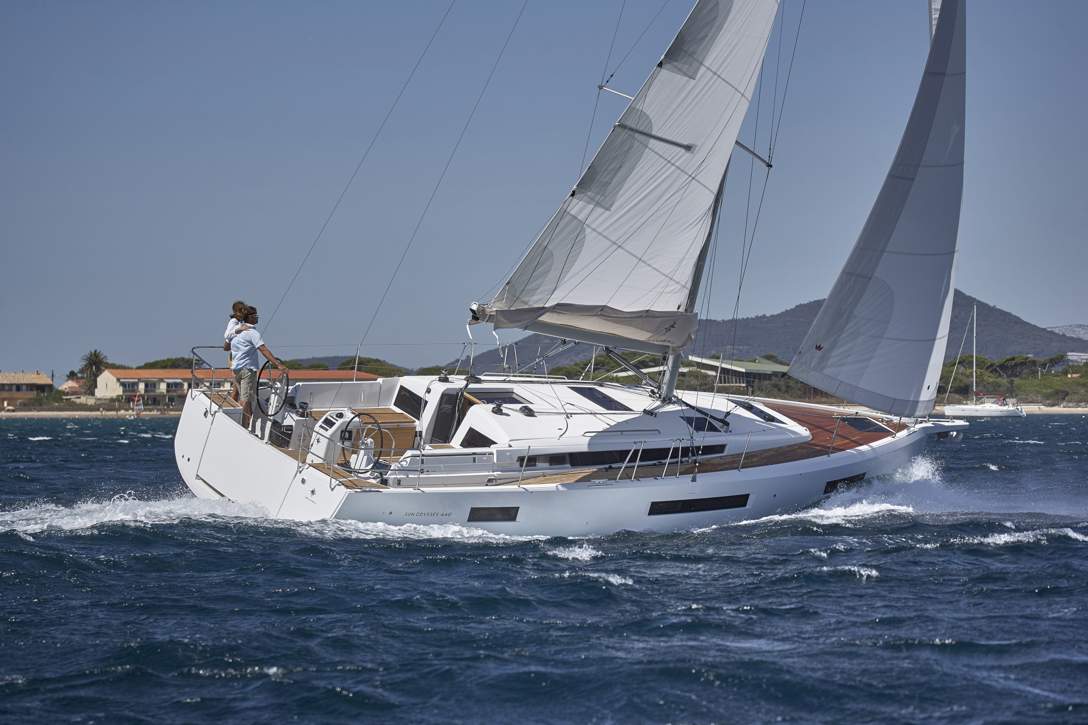 Jeanneau Sun Odyssey 440 Exterior - 30.JPG