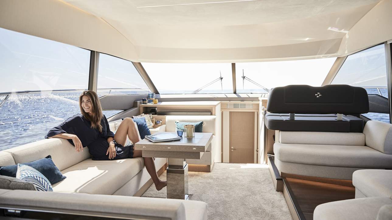 Prestige 590 Flybridge Interior - 55.JPG