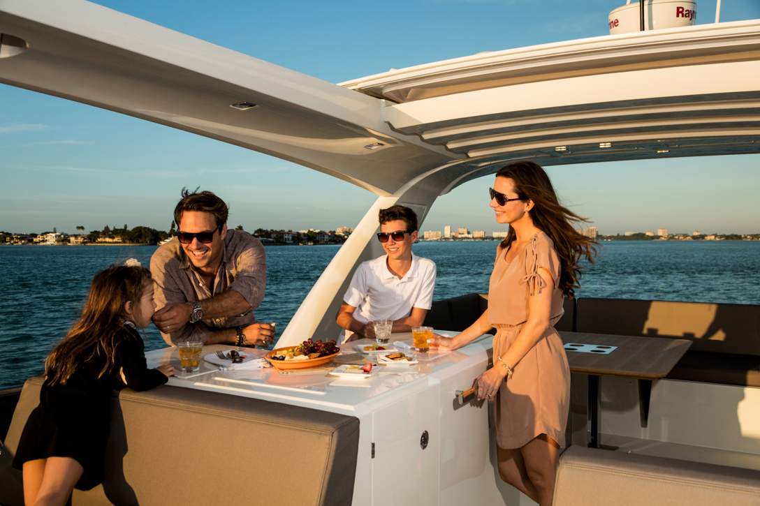 Prestige 630 Flybridge Exterior - 62.JPG