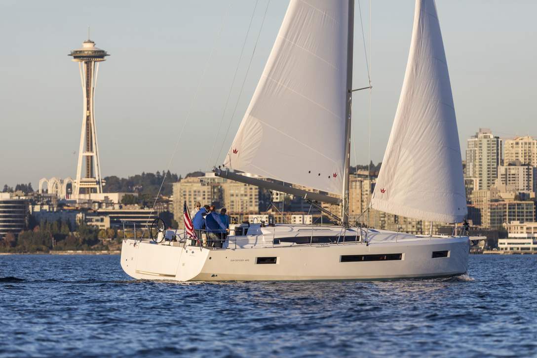 Jeanneau Sun Odyssey 490 Exterior - 123.JPG