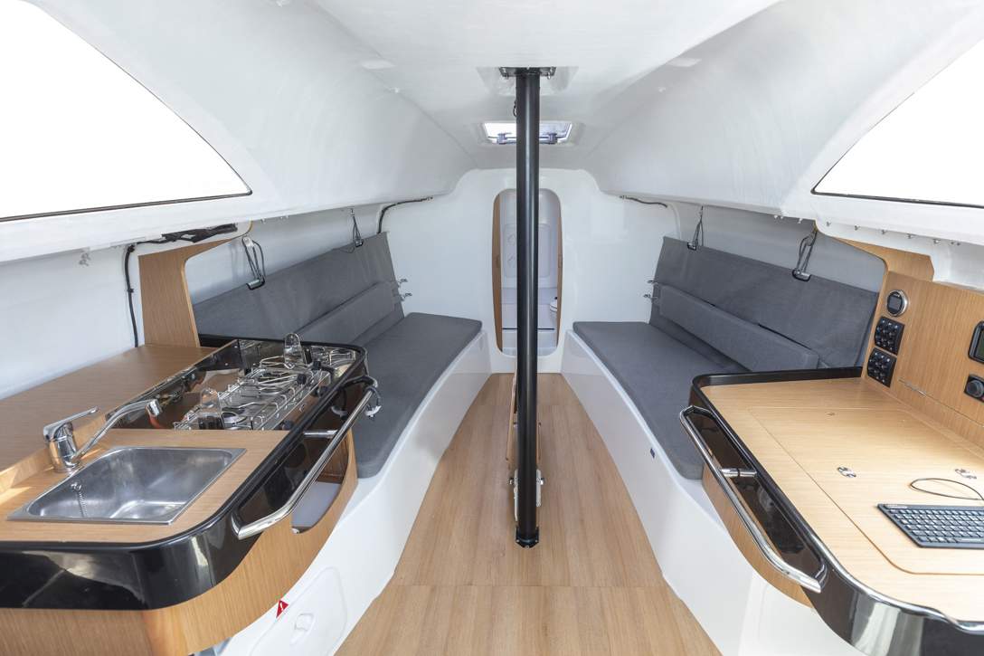 Jeanneau Sun Fast 3300 Interior - 3.jpg