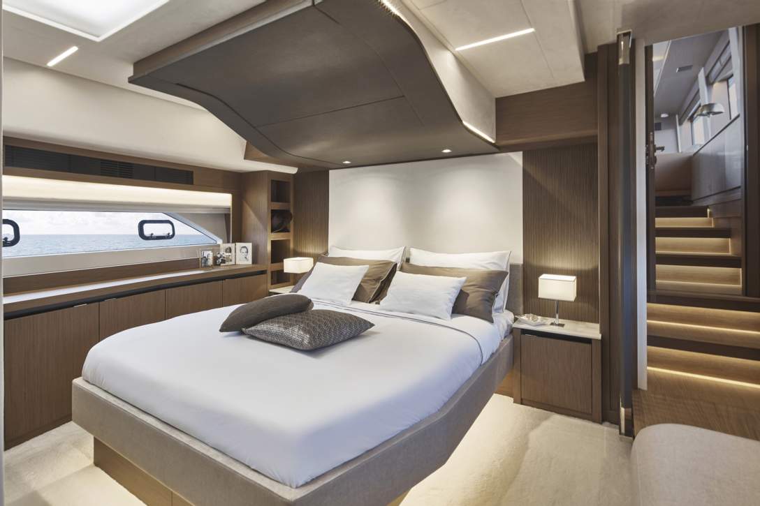 Prestige X70 Interior - 9.JPG