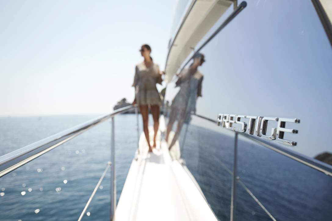 Prestige 460 S Exterior - 32.JPG
