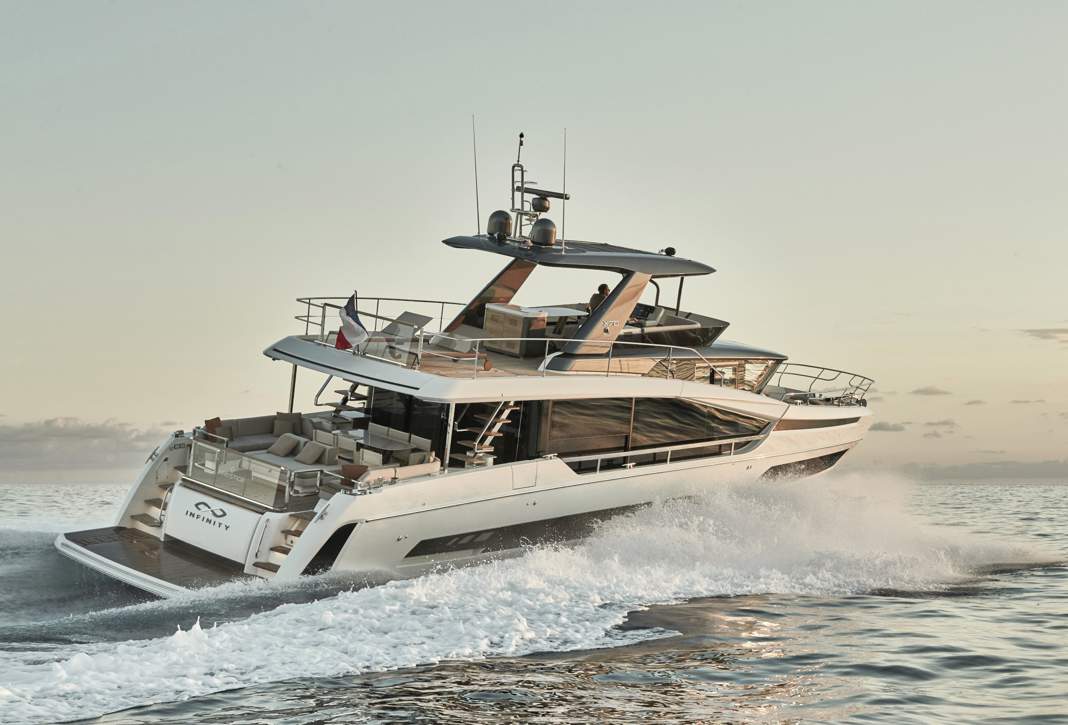 Prestige X70 Exterior - 40.JPG