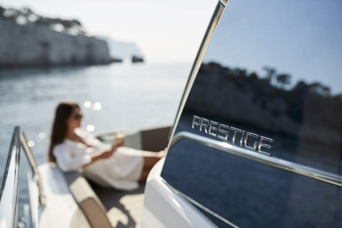 Prestige 460 S Interior - 18.JPG