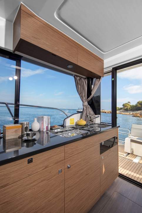 Jeanneau Merry Fisher 1095 HB Interior - 24.JPG
