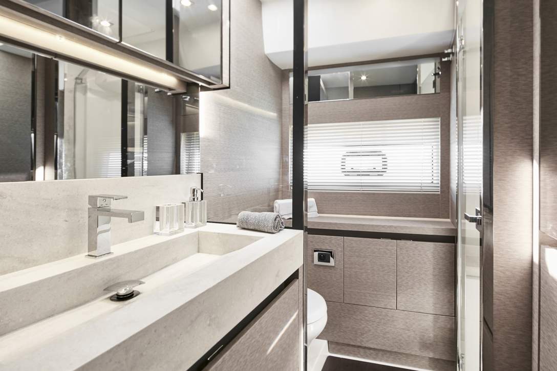 Prestige 630 Flybridge Interior - 18.JPG