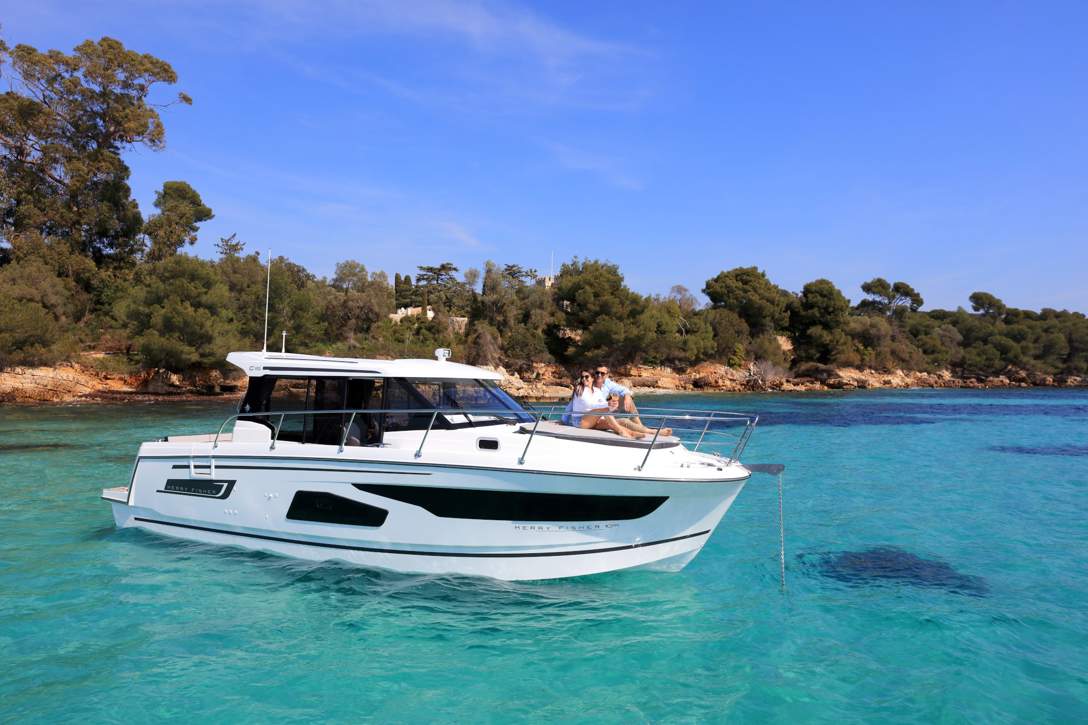 Jeanneau Merry Fisher 1095 HB Exterior - 36.JPG
