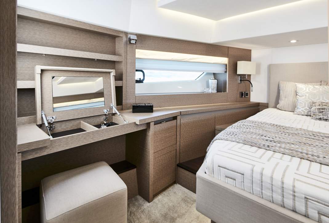 Prestige 630 Flybridge Interior - 20.JPG