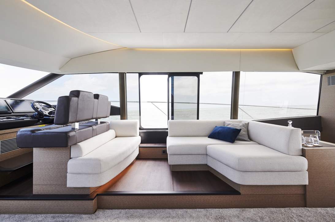 Prestige 590 Flybridge Interior - 5.JPG