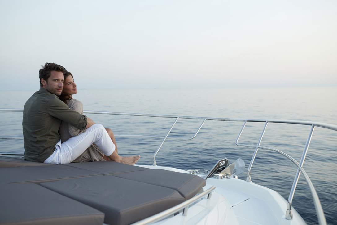 Prestige 460 S Exterior - 9.JPG