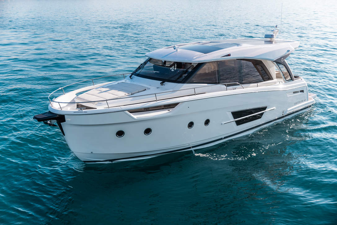 GL45COUPE Hybrid Ex Highres 22