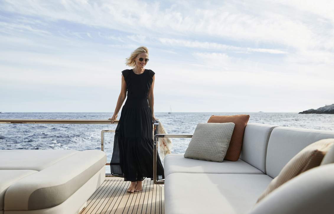 Prestige X70 Exterior - 4.JPG