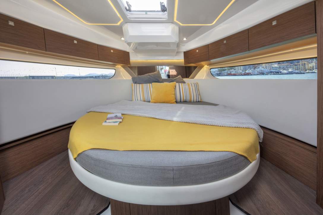 Jeanneau Merry Fisher 1095 HB Interior - 30.JPG