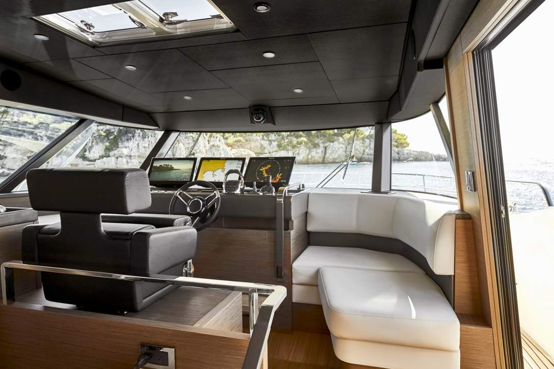 Prestige X70 Interior - 4.JPG