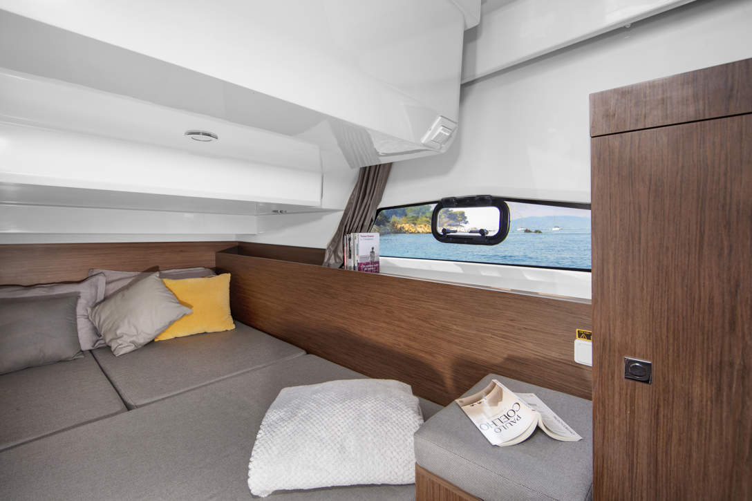 Jeanneau Merry Fisher 1095 Fly HB Interior - 9.JPG