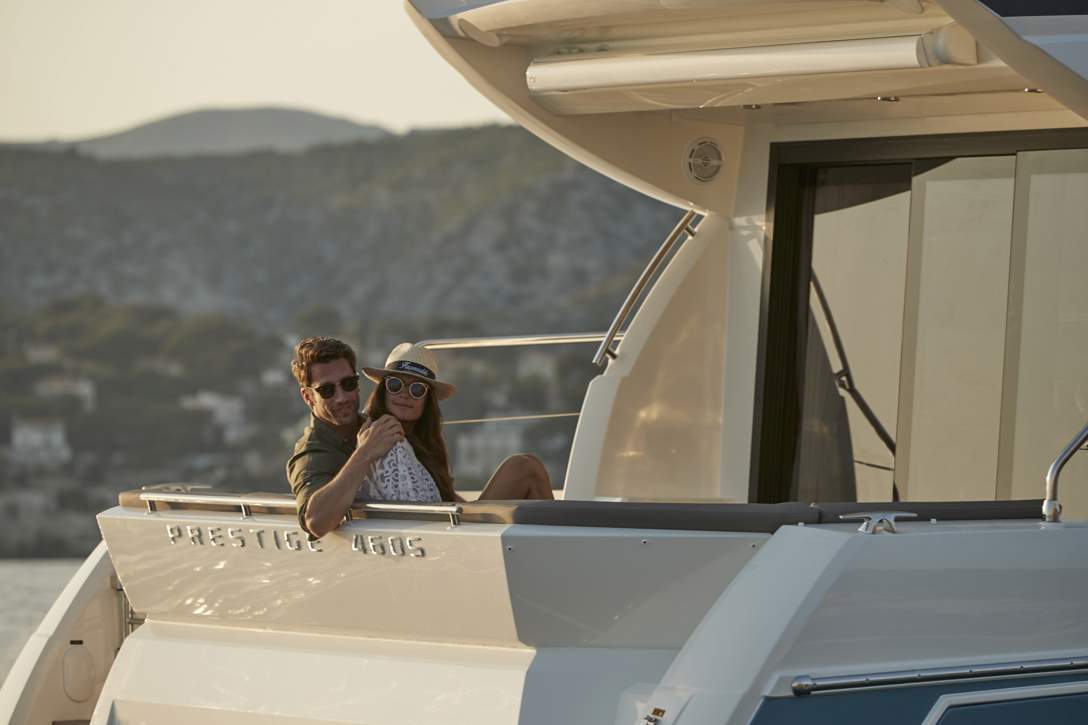 Prestige 460 S Exterior - 15.JPG