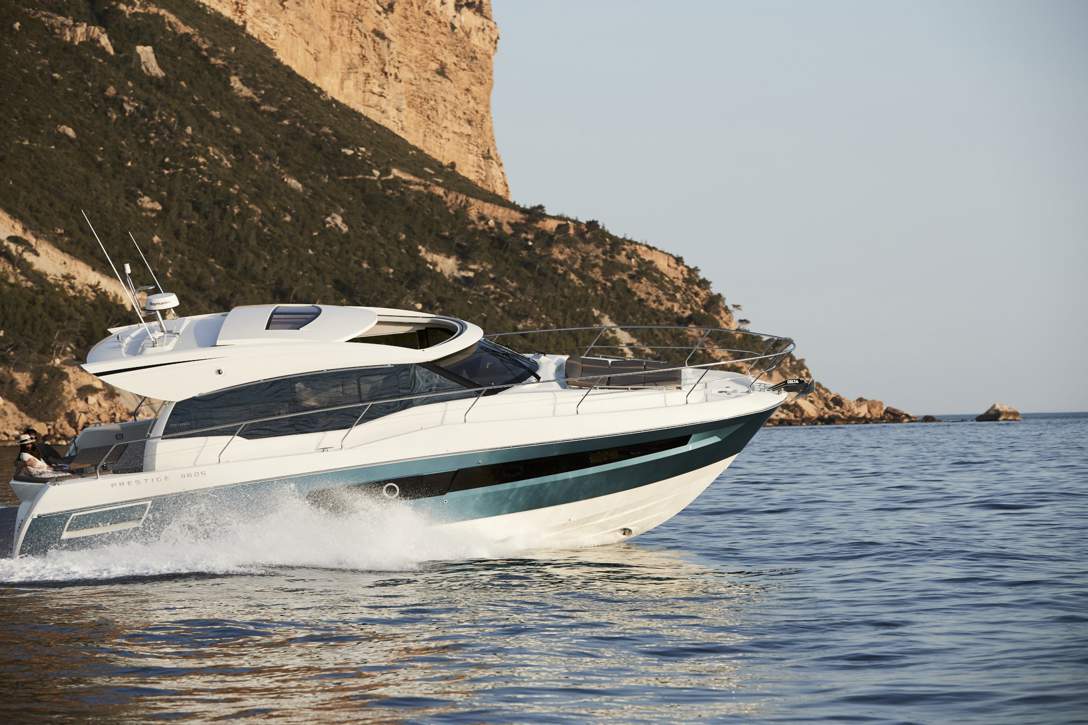 Prestige 460 S Exterior - 19.JPG