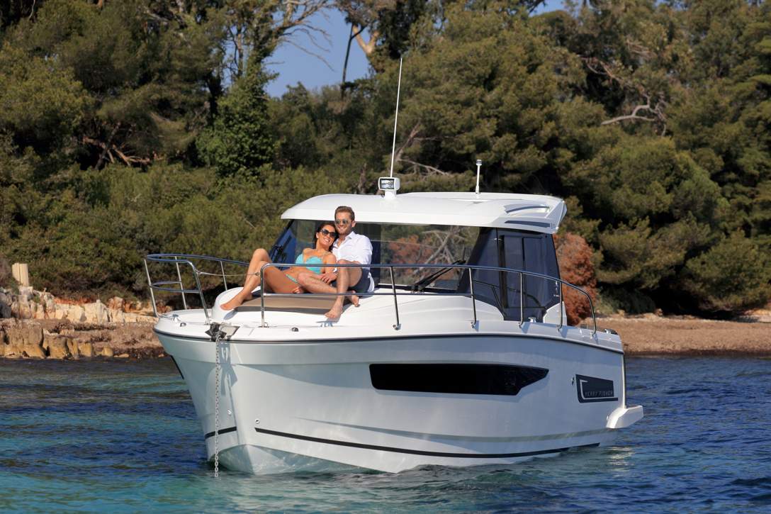 Jeanneau Merry Fisher 895 HB Exterior - 41.JPG