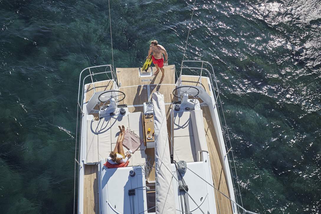 Jeanneau Sun Odyssey 440 Exterior - 38.JPG