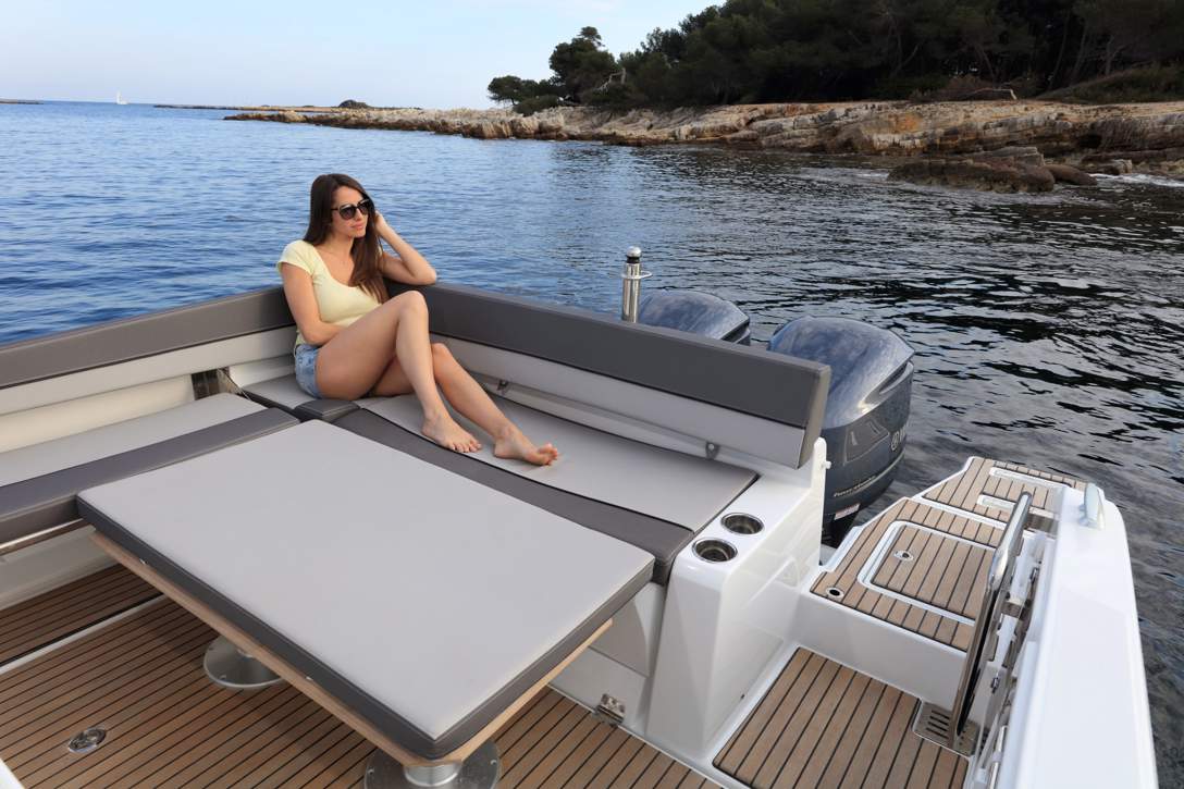 Jeanneau Cap Camarat 9.0 CC Exterior - 27.JPG