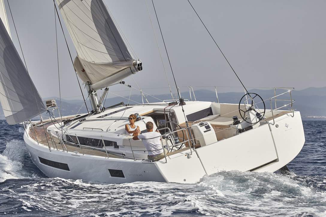 Jeanneau Sun Odyssey 490 Exterior - 48.JPG